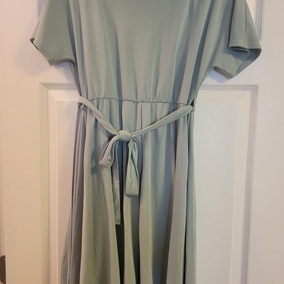 Wrap dress - Picture 2 of 9